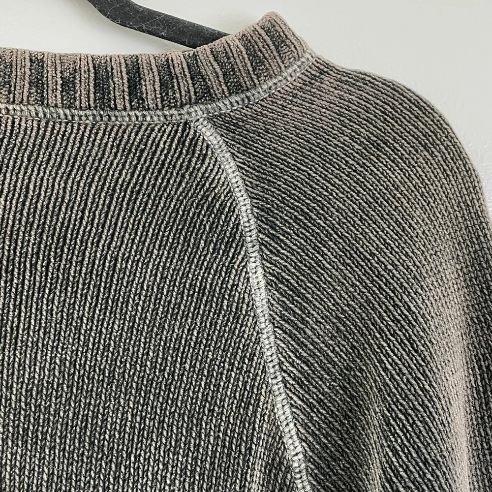 Woolrich Men's Dark Gray Crewneck Sweater size medium